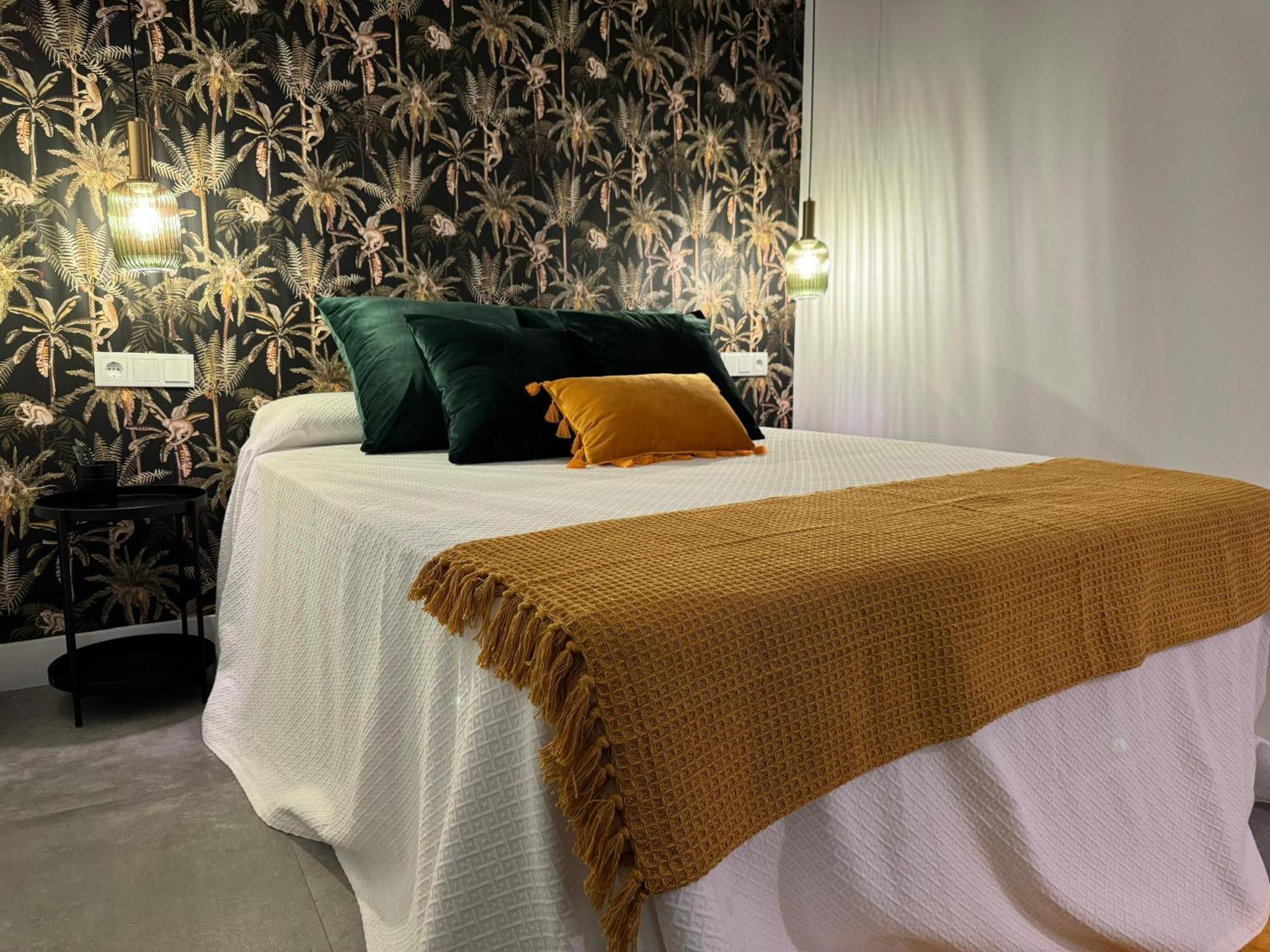 Apartamento Deluxe Lajuderia Con Parking Gratis กอร์โดบา ภายนอก รูปภาพ